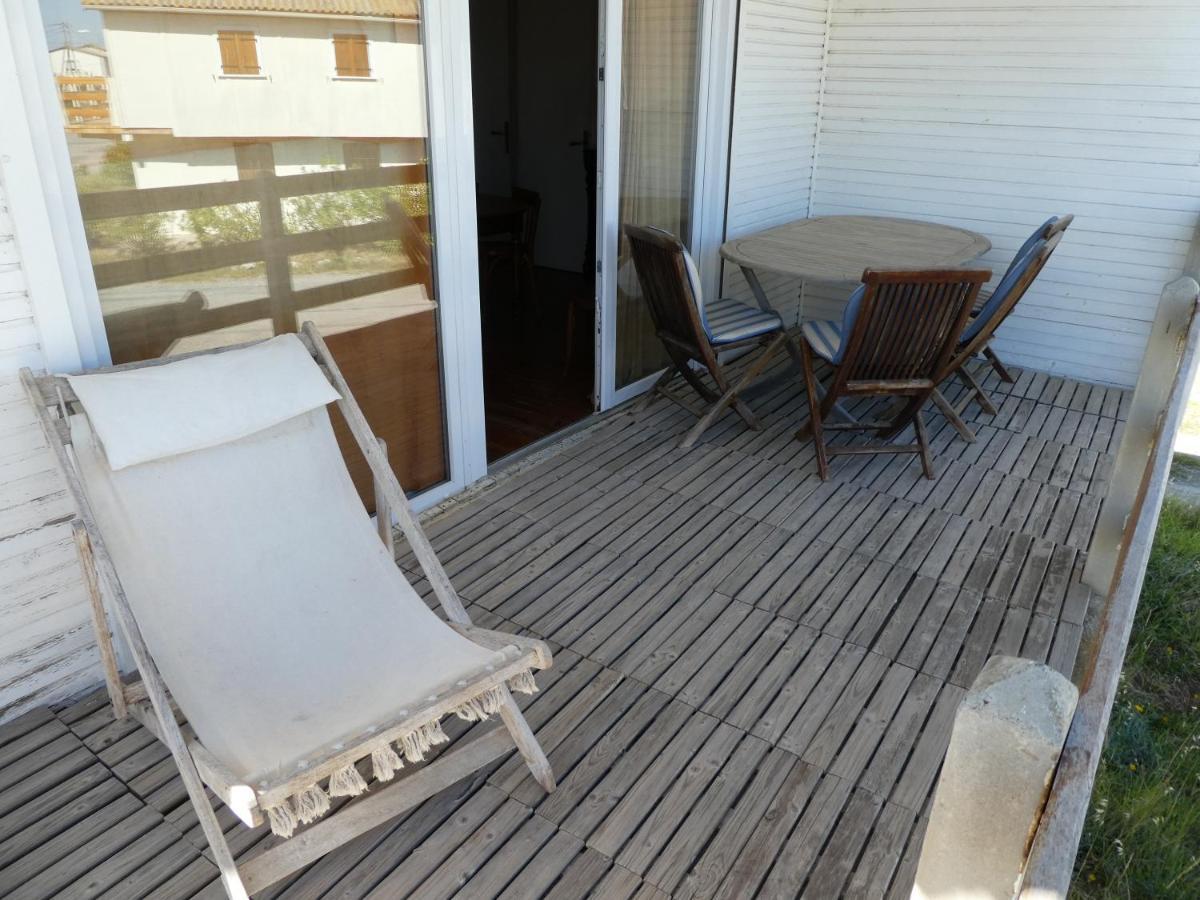 Un Chalet En Bois A La Plage Gruissan Buitenkant foto